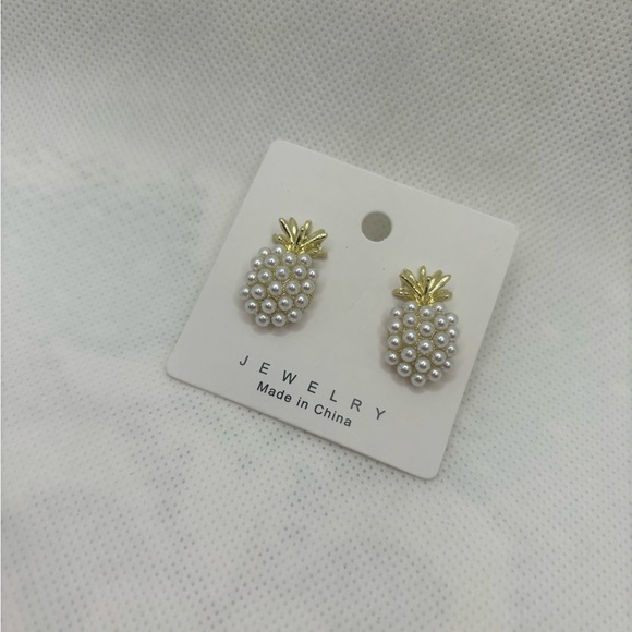 Gold and White Pineapple Earrings - Picture 5 of 6